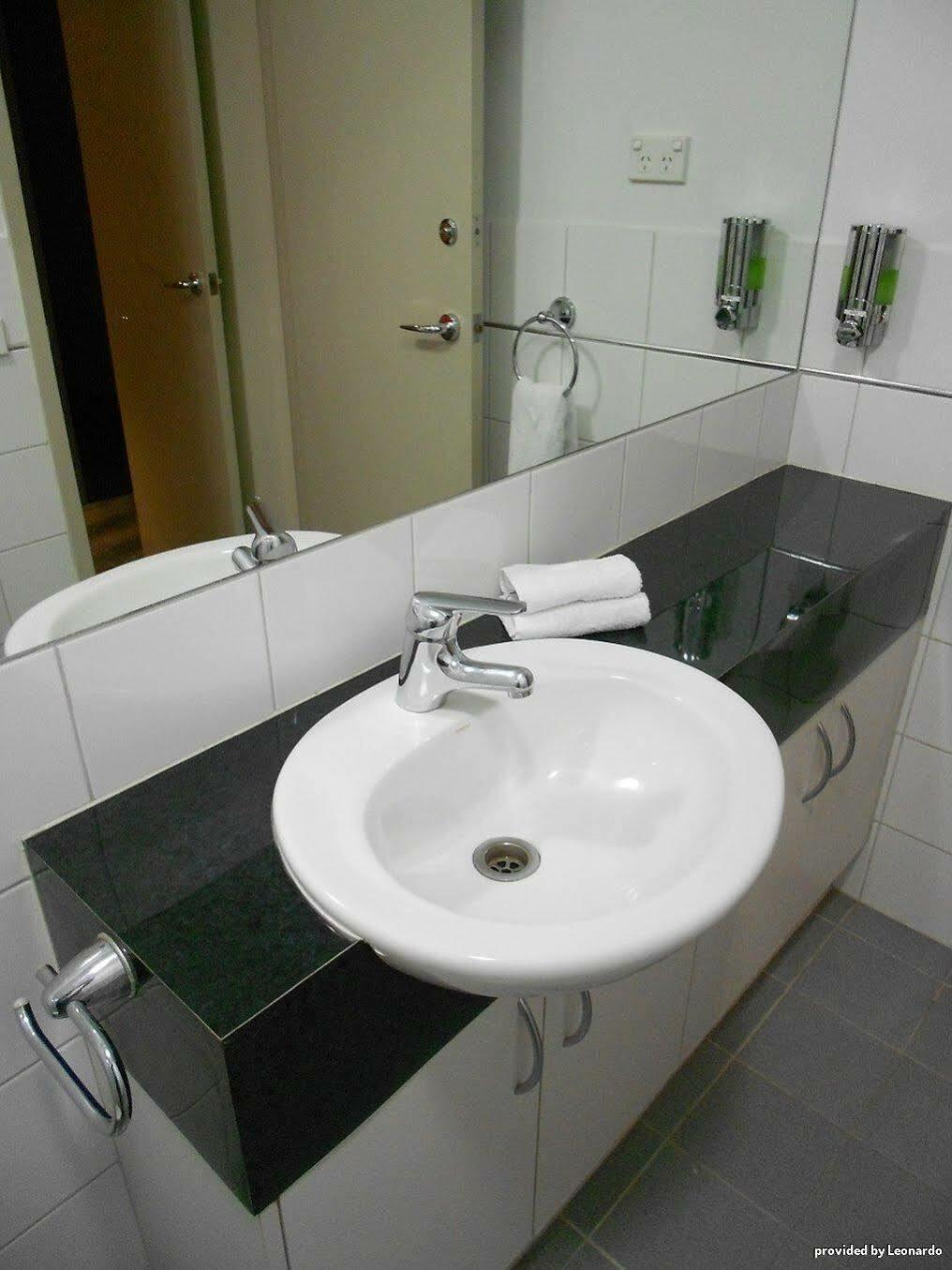 Riverside Apartments Melbourne Ngoại thất bức ảnh